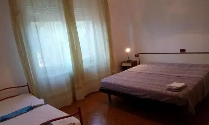 Rexer-Rimini-Per-STUDENTI-da-SETTEMBRE-CAMERA-DA-LETTO