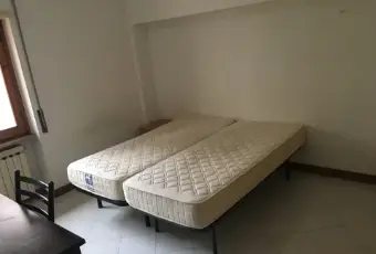 Rexer-LAquila-Appartamento-in-viale-della-croce-rossa-CAMERA-DA-LETTO