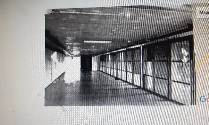 Rexer-Padova-Ampia-autorimessa-adiacente-ferrovia-ALTRO