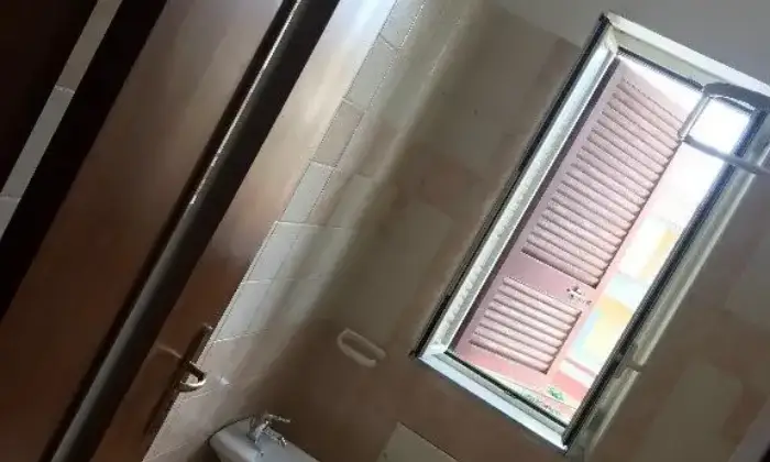 Rexer-Mugnano-di-Napoli-Appartamento-mq-BAGNO