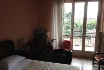 Rexer-Chieri-APPARTAMENTO-CAMERA-DA-LETTO