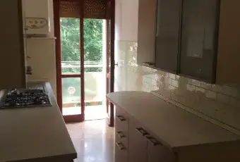 Rexer-Cremona-Ampio-bilocale-centralissimo-CUCINA