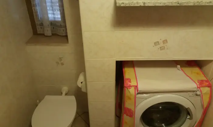 Rexer-VIESTE-VIESTE-MONOLOCALE-CENTRALE-PIANO-PERIODO-SCOLASTICO-BAGNO