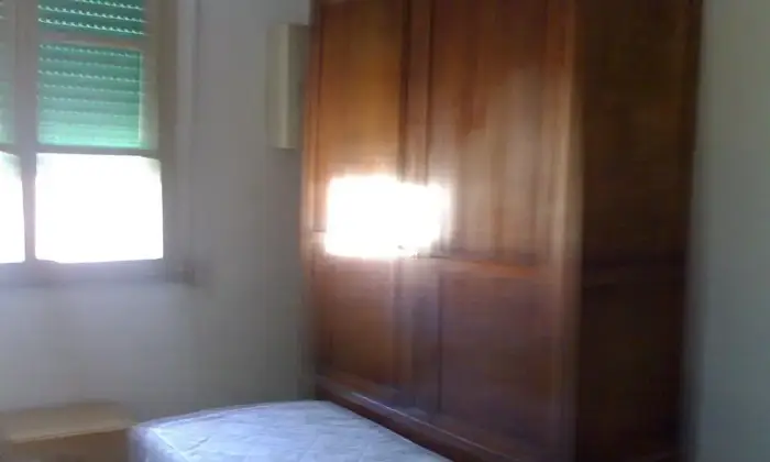 Rexer-Palermo-Studentiesse-lavoratoritrici-CAMERA-DA-LETTO