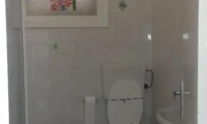 Rexer-Bernalda-Casa-indipendente-a-mt-dalla-spiaggia-BAGNO