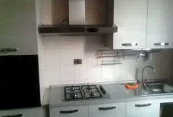Rexer-novi-ligure-Affitto-appartamento-completamente-arredato-CUCINA