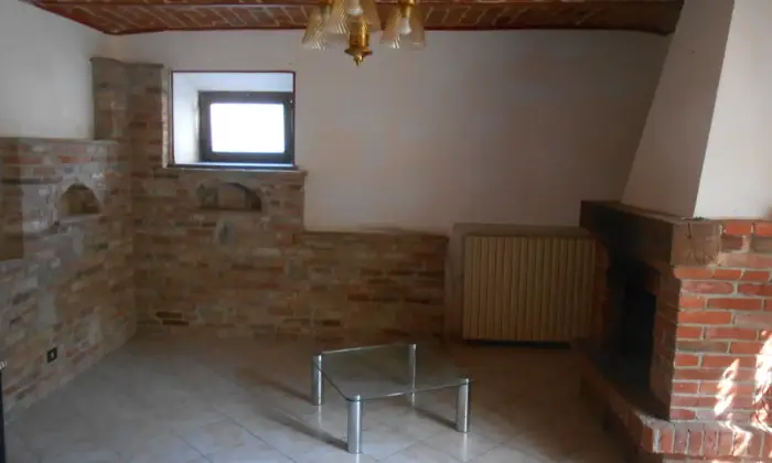 Rexer-ARAMENGO-Alloggi-a-km-dal-centro-di-CasalborgoneTO-SALONE
