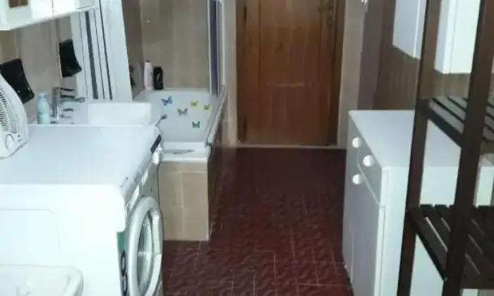 Rexer-Salerno-Posti-letto-Salerno-zona-Pastena-BAGNO