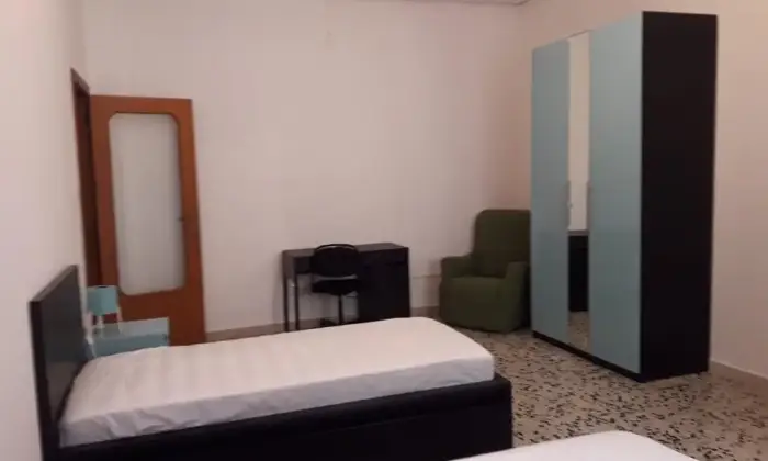 Rexer-Salerno-Posti-letto-Salerno-zona-Pastena-CAMERA-DA-LETTO