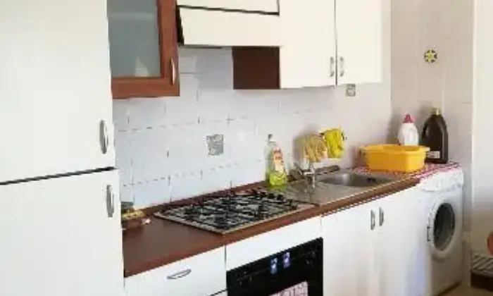 Rexer-LAquila-Laquila-vicino-c-comm-amiternum-ampie-camere-CUCINA
