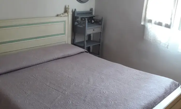Rexer-Campiglia-Marittima-Casa-vacanze-in-campagna-a-pochi-minuti-dal-mare-CAMERA-DA-LETTO