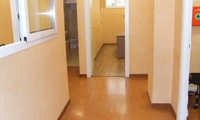 Rexer-Roma-Numidio-Quadrato-Appartamento-ristrutturato-Uso-ufficio-ALTRO