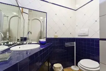 Rexer-Roma-Apartment-San-Pietro-BAGNO