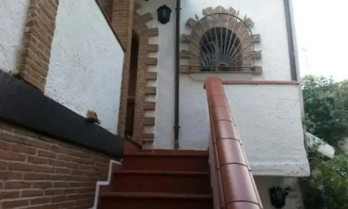 Rexer-Caserta-Casa-in-Palazzo-semindipendete-Caserta-Vecchia-ALTRO