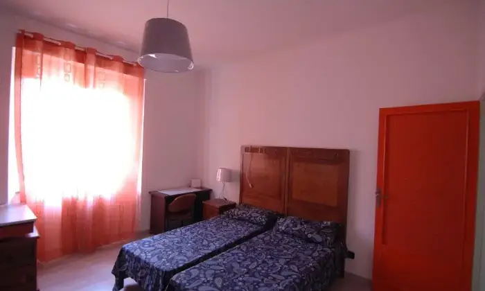 Rexer-Macerata-Camere-per-studenti-CAMERA-DA-LETTO
