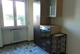 Rexer-Castellanza-TRILOCALE-PER-STUDENTI-UNIVERSITARI-FRONTE-PARCO-UNIVERSITA-CUCINA