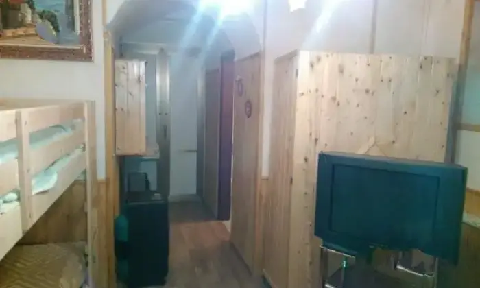 Rexer-SantAgata-de-Goti-Casa-su-tre-livelli-santagata-de-goti-CAMERA-DA-LETTO