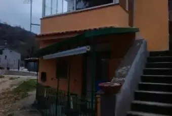 Rexer-SantAgata-de-Goti-Casa-su-tre-livelli-santagata-de-goti-ALTRO