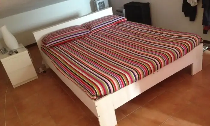 Rexer-Siena-Camera-singola-in-mansarda-CAMERA-DA-LETTO