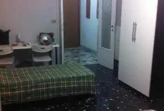 Rexer-Roma-Trilocale-a-Via-di-San-Romano-zona-Stazione-Tiburtina-CAMERA-DA-LETTO
