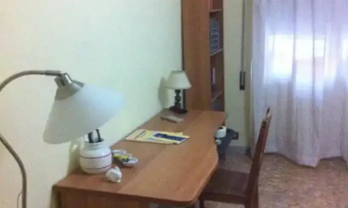 Rexer-Roma-Trilocale-a-Via-di-San-Romano-zona-Stazione-Tiburtina-CAMERA-DA-LETTO