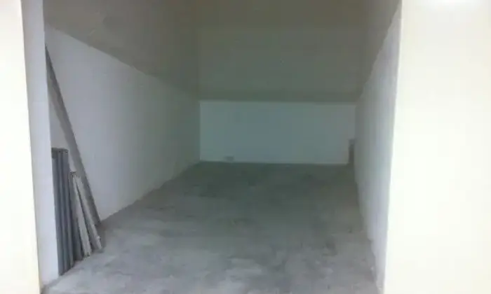 Rexer-Marano-di-Napoli-Box-auto-in-affitto-a-Marano-di-Napoli-GARAGE