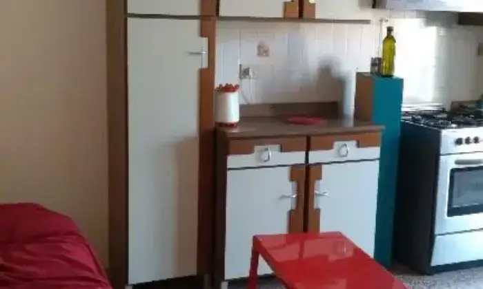 Rexer-Pisa-Stanza-singola-ZONA-BARBARICINA-Pisa-CUCINA
