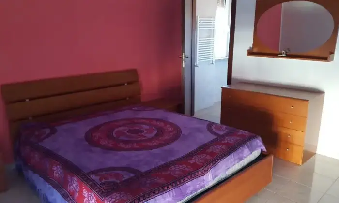 Rexer-Roma-Stanze-in-Appartamento-CAMERA-DA-LETTO