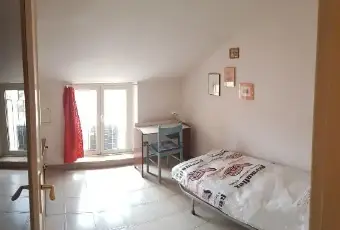 Rexer-Foggia-Trilocaleideale-per-studenti-universitari-CAMERA-DA-LETTO