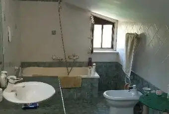 Rexer-Aprilia-Mansarda-Aprilia-zona-Fossignano-BAGNO