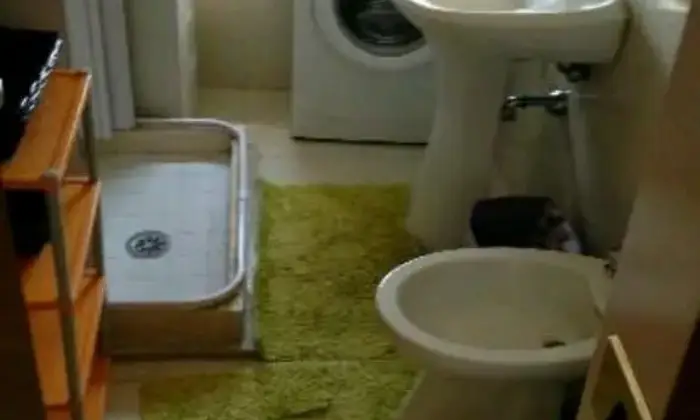Rexer-Nettuno-Appartamento-Centralissimo-piano-Box-e-Cantina-BAGNO