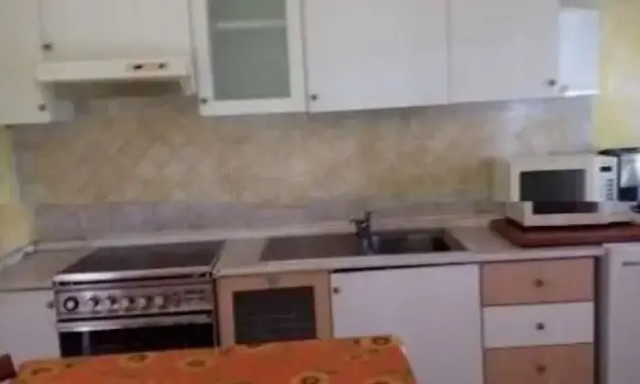 Rexer-Siliqua-Affitto-di-trilocale-in-strada-Provinciale-km-CUCINA