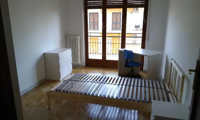 Rexer-Bari-Stanze-a-studentesselavoratrici-CAMERA-DA-LETTO