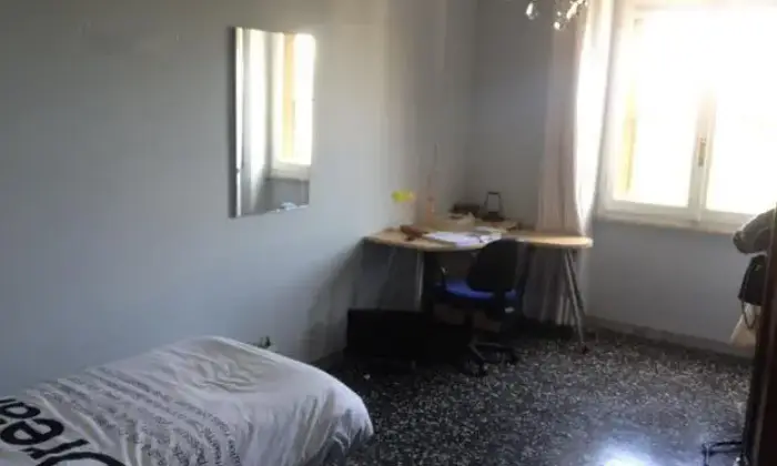 Rexer-Cagliari-Per-studenti-parco-della-musica-CAMERA-DA-LETTO