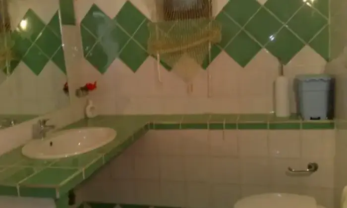 Rexer-Aggius-Affitto-di-monolocale-in-via-la-Luzzina-BAGNO