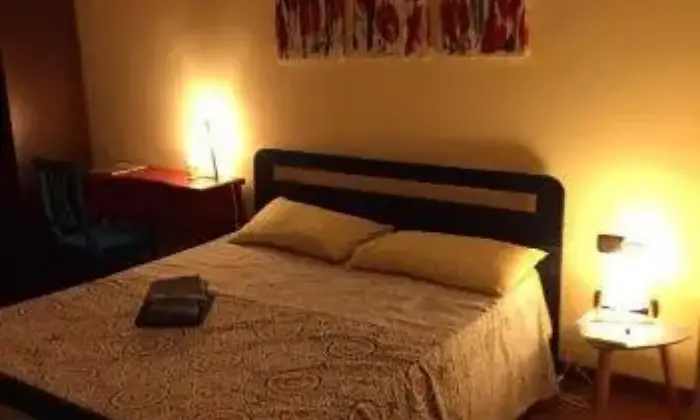 Rexer-Iglesias-Appartamento-centro-citta-iglesias-CAMERA-DA-LETTO