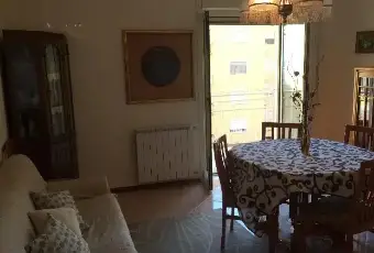 Rexer-Agrigento-Appartamento-arredato-Via-Dante-vista-mare-SALONE