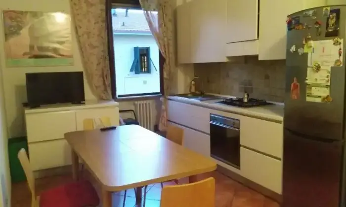 Rexer-Pisa-Camera-singola-a-ragazza-non-fumatrice-CUCINA