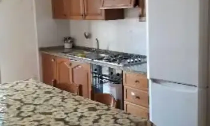 Rexer-Cagliari-Appartamento-in-affitto-a-Cagliari-via-Carlo-Baudi-di-Vesme-CUCINA
