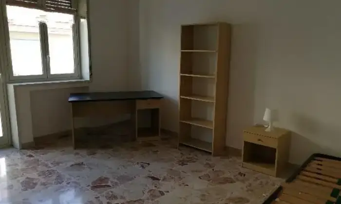 Rexer-Catania-Stanza-a-catania-centro-per-i-studenti-CAMERA-DA-LETTO