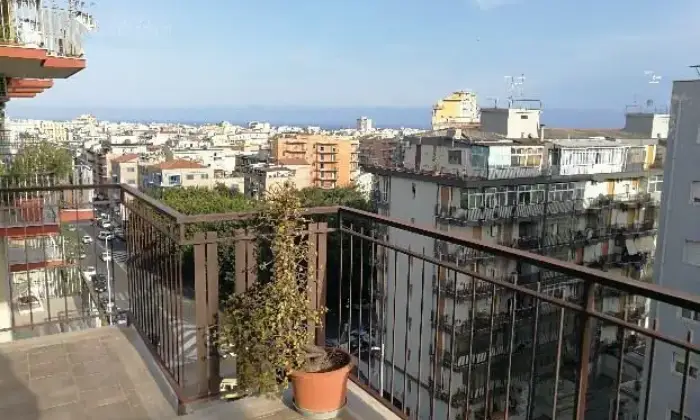 Rexer-Catania-Stanza-per-studenti-TERRAZZO