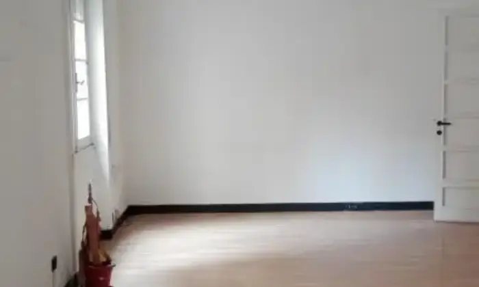 Rexer-Genova-VANI-COMODO-ELEGANTE-IN-PALAZZO-SIGNORILE-CAMERA-DA-LETTO