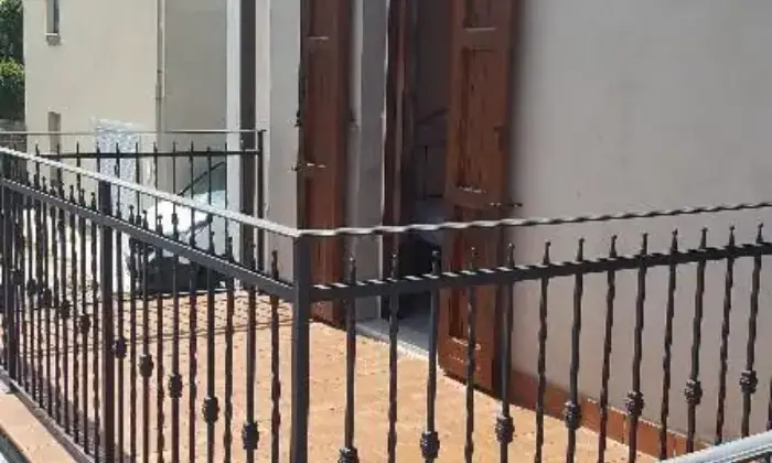 Rexer-Castiglione-dei-Pepoli-Trilocale-di-circa-metri-quadrati-arredato-con-terrazza-ALTRO