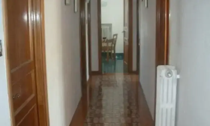 Rexer-Campobasso-Camere-ammobiliate-e-luminose-via-Principe-di-Piemonte-ALTRO