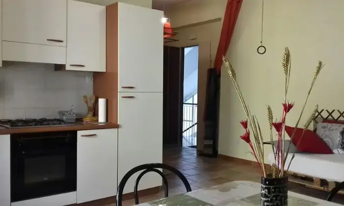 Rexer-Monte-Argentario-Affitto-a-ppartamento-in-zona-centrale-CUCINA