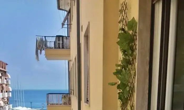 Rexer-Monte-Argentario-Affitto-a-ppartamento-in-zona-centrale-TERRAZZO