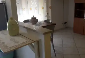 Rexer-Gaeta-Appartamento-mq-da-settembre-a-maggio-SALONE
