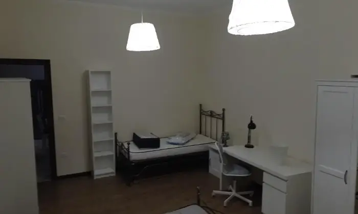 Rexer-Macerata-STANZA-DOPPIA-CENTRO-MACERATA-STUDENTESSE-CAMERA-DA-LETTO