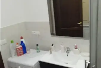 Rexer-Macerata-STANZA-DOPPIA-CENTRO-MACERATA-STUDENTESSE-BAGNO