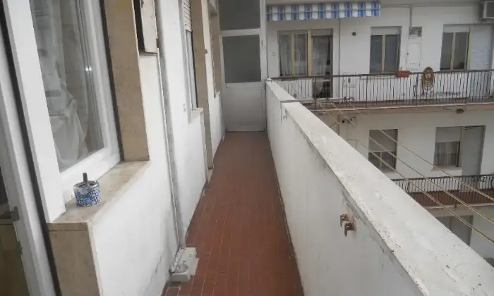 Rexer-Pescara-Stanze-singole-e-matrimoniali-doppie-per-studentesse-ALTRO